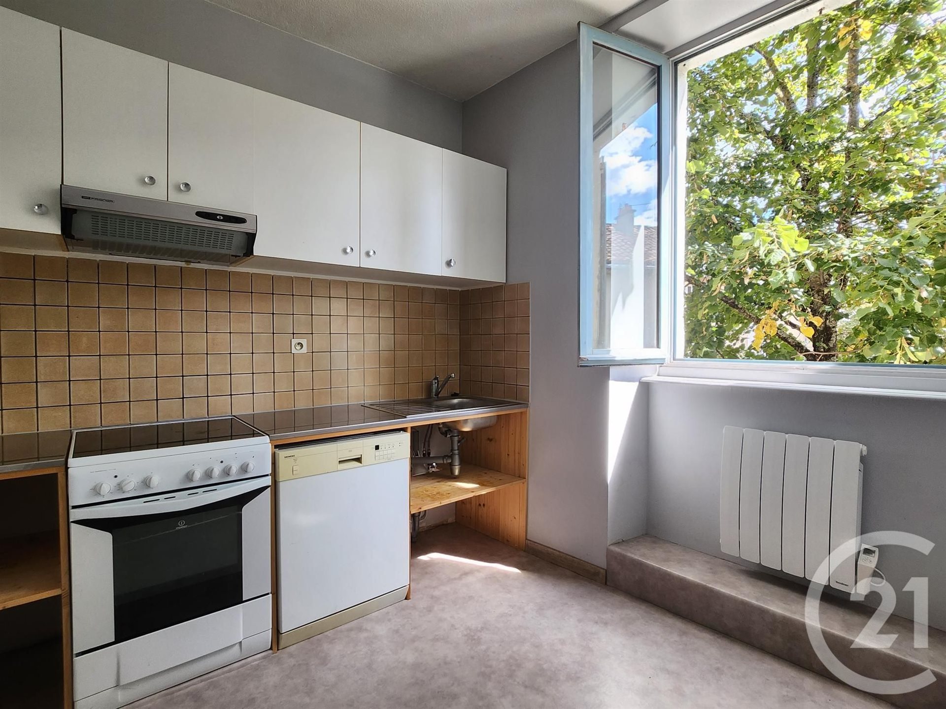 Appartement à louer, 65m², Saint-Affrique