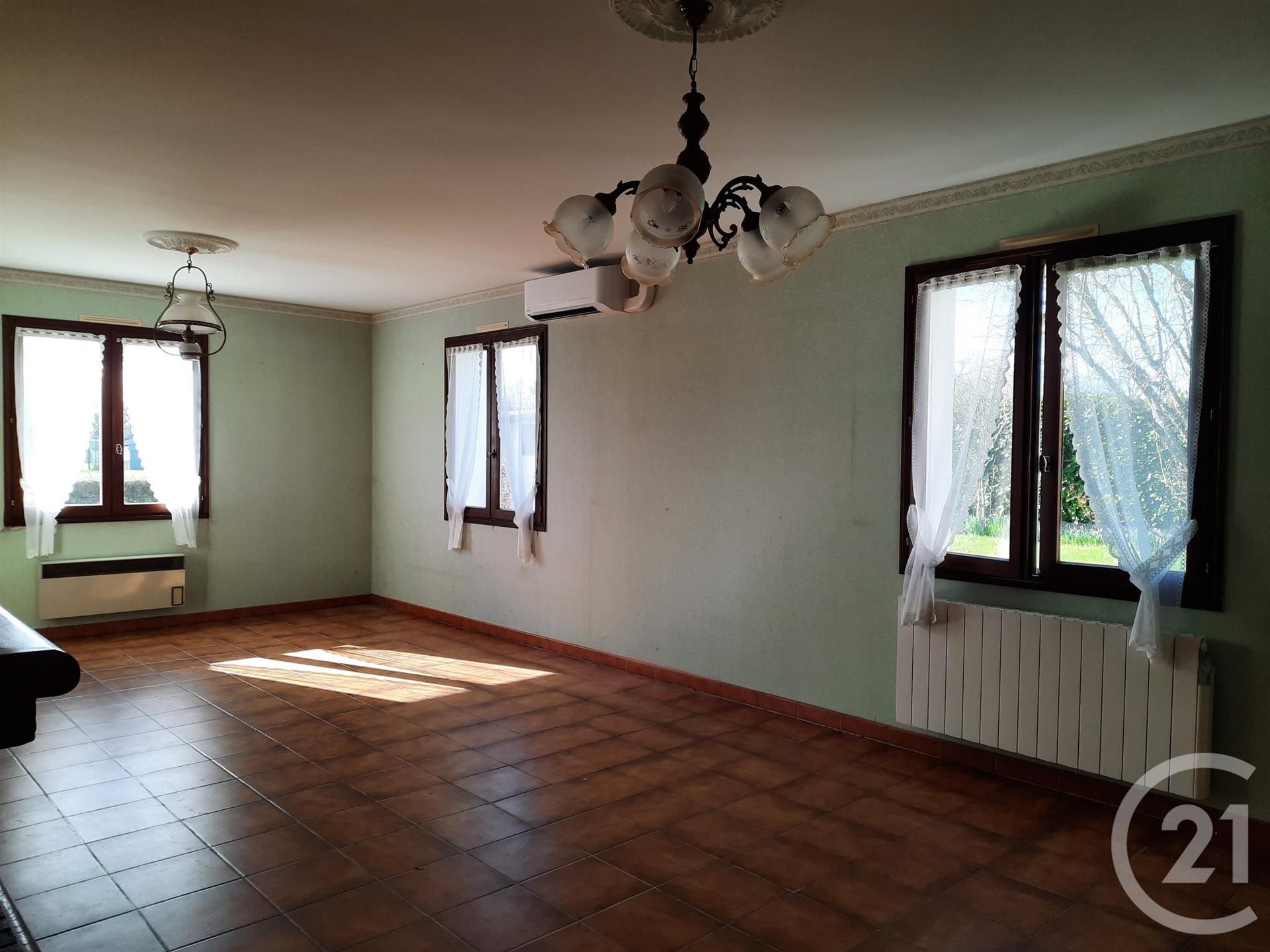 Maison à vendre, 125m², Lezay