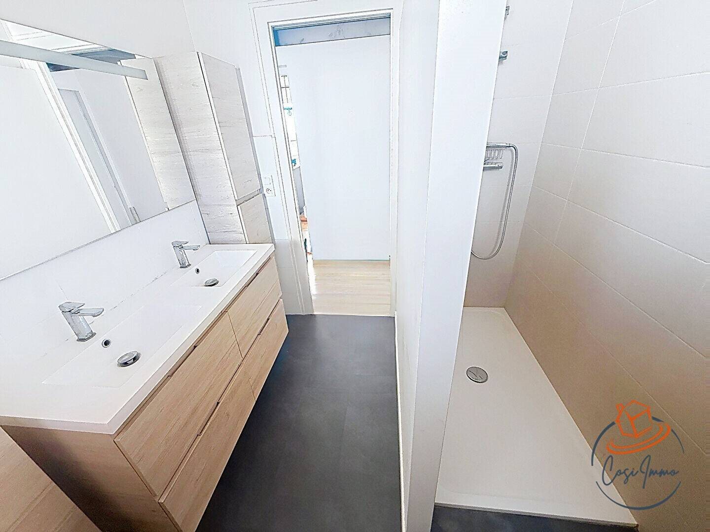 Appartement à vendre, 90m², Gex