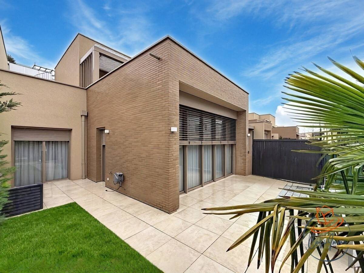 Maison à vendre, 127m², Ferney-Voltaire