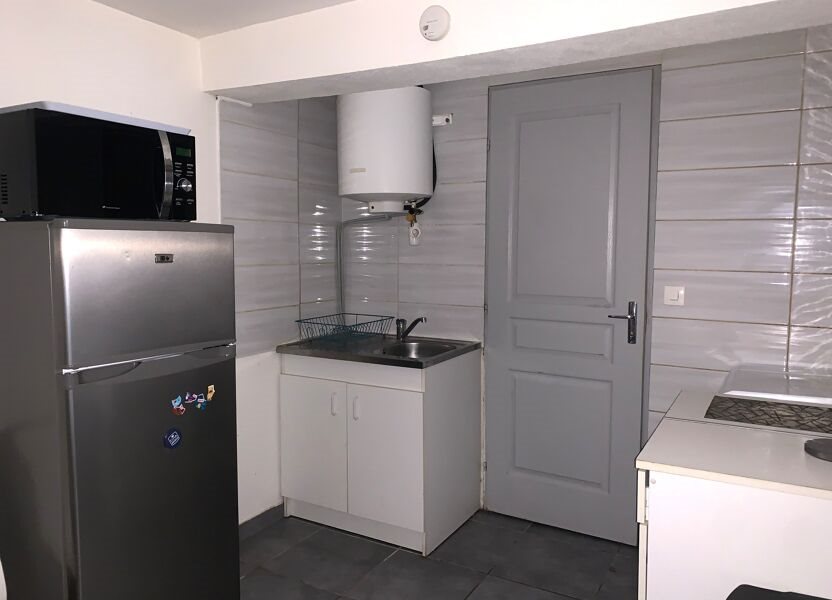 Appartement à louer, 36m², Nîmes