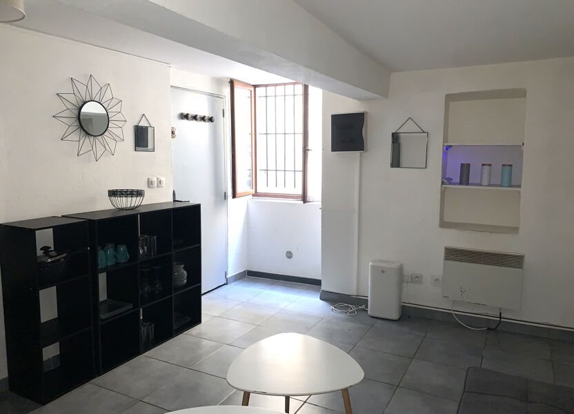 Appartement à louer, 36m², Nîmes