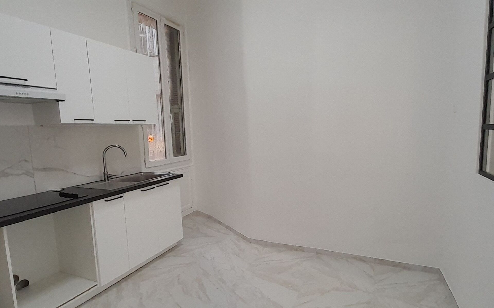 Appartement à louer, 78m², Nice