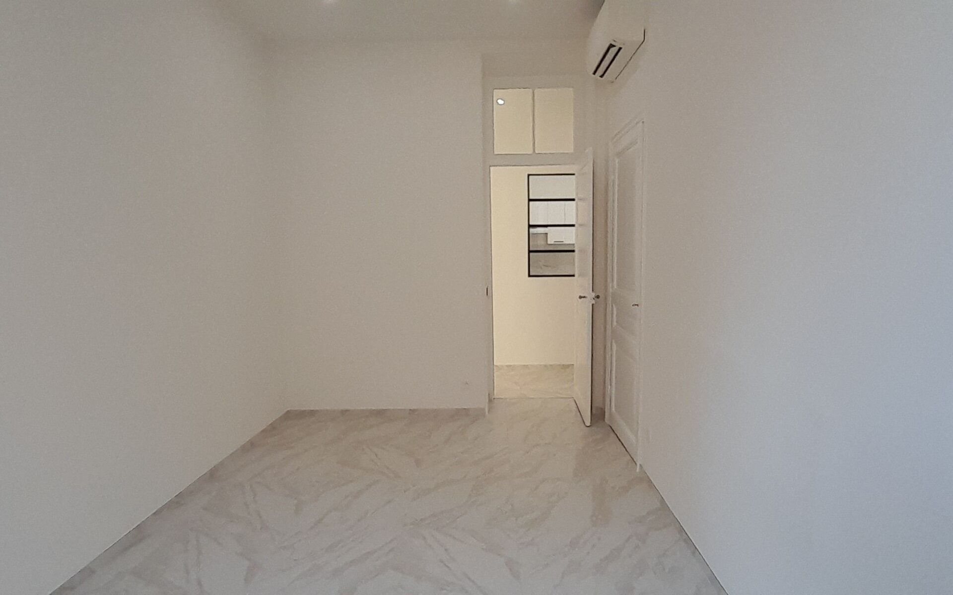 Appartement à louer, 78m², Nice