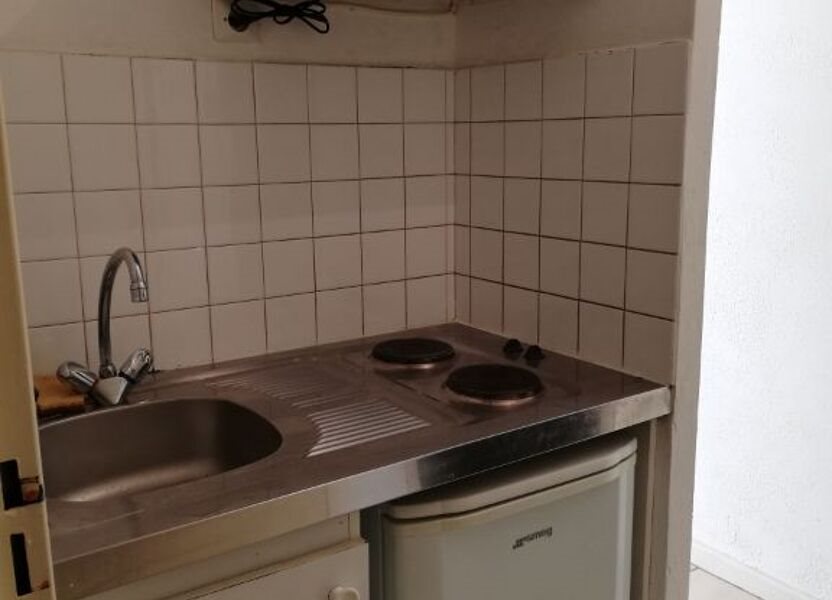 Appartement à louer, 22m², Nîmes