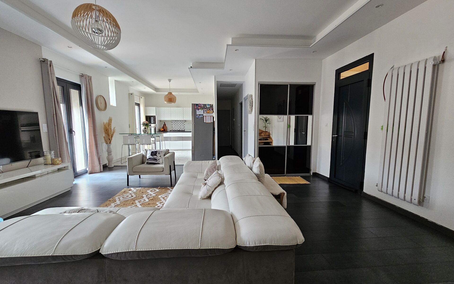 Appartement à vendre, 175m², Saint-Etienne