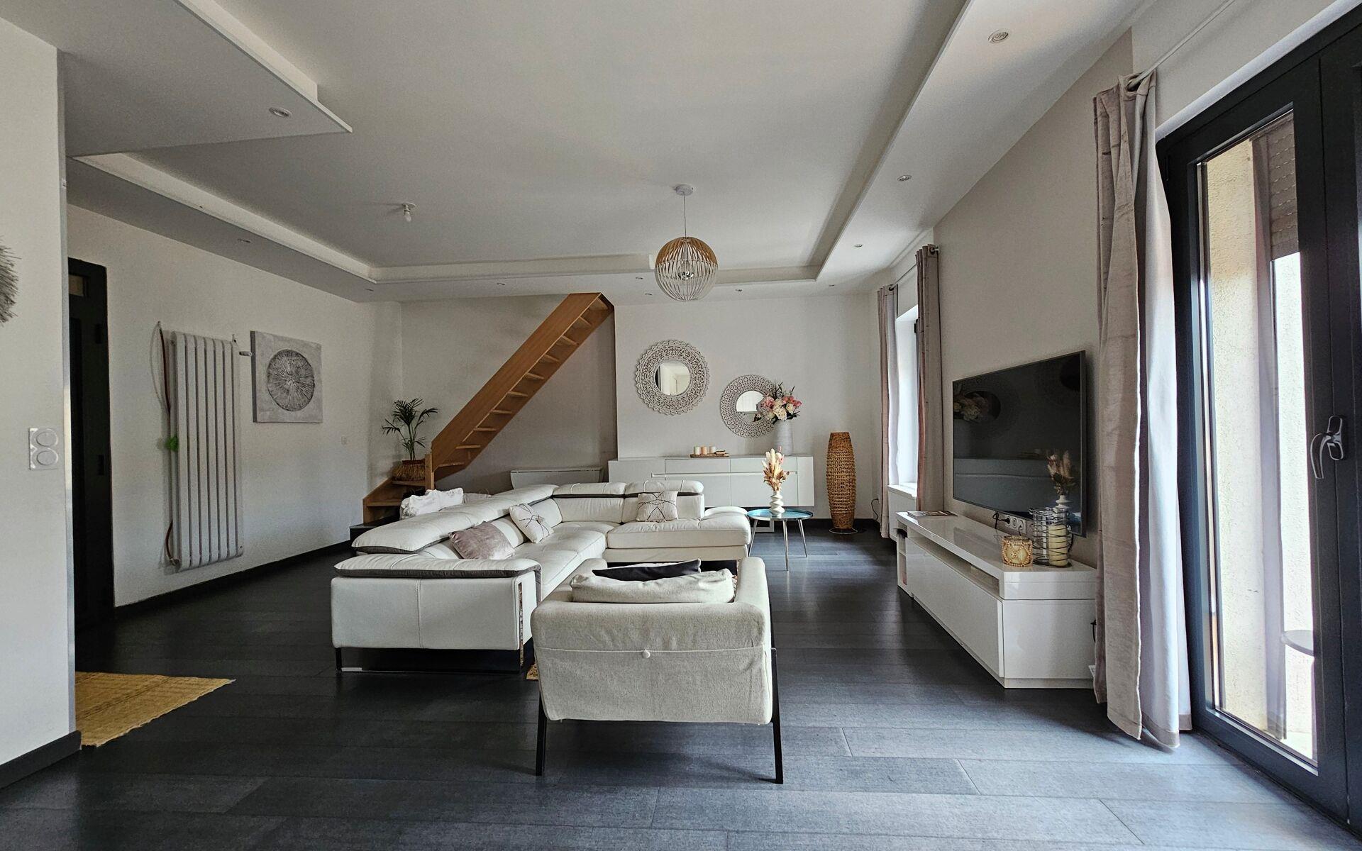 Appartement à vendre, 175m², Saint-Etienne