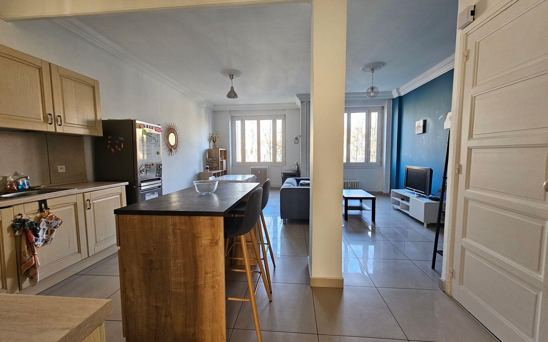 Appartement à vendre, 71m², Saint-Etienne