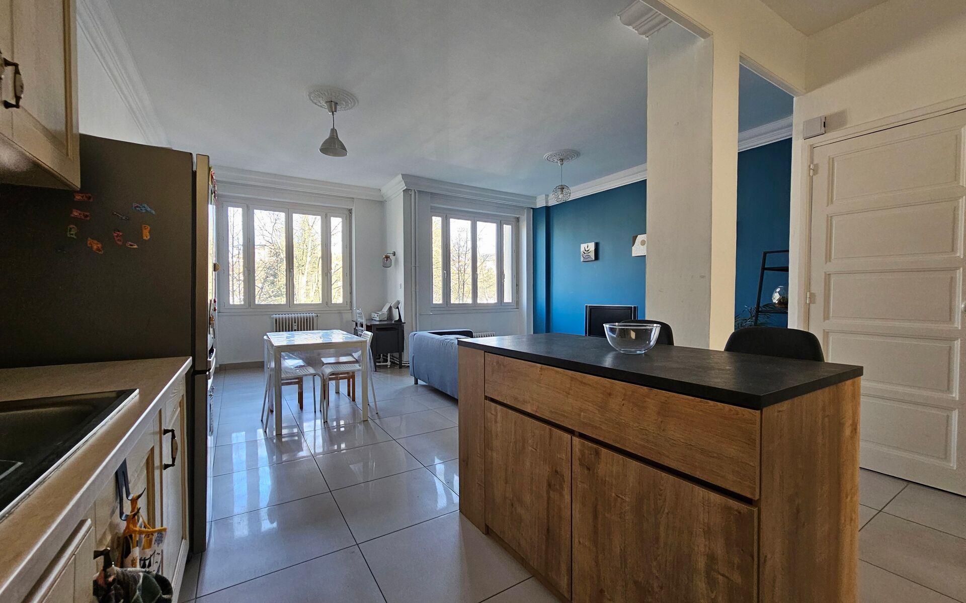 Appartement à vendre, 71m², Saint-Etienne