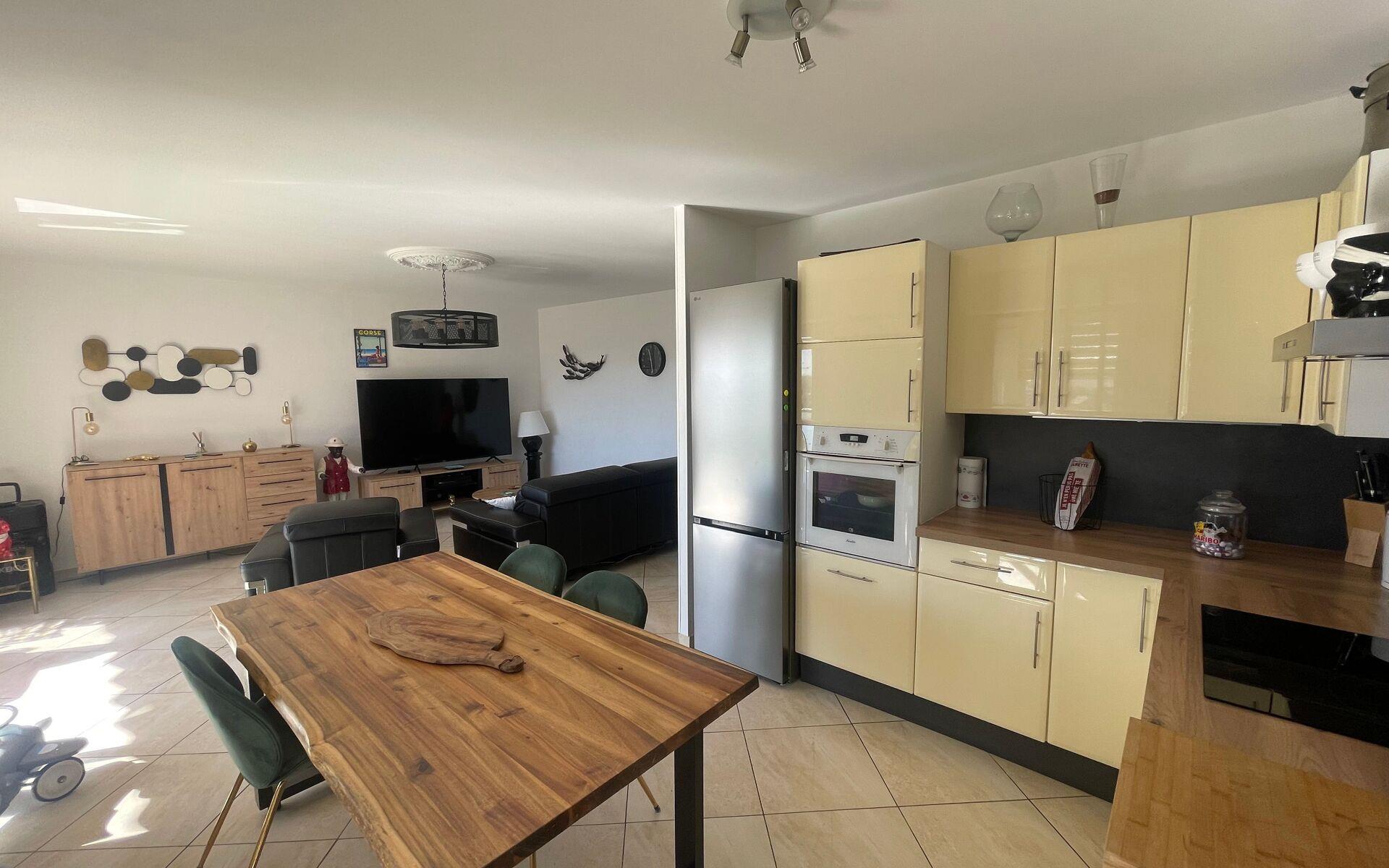 Appartement à vendre, 71m², Toulon