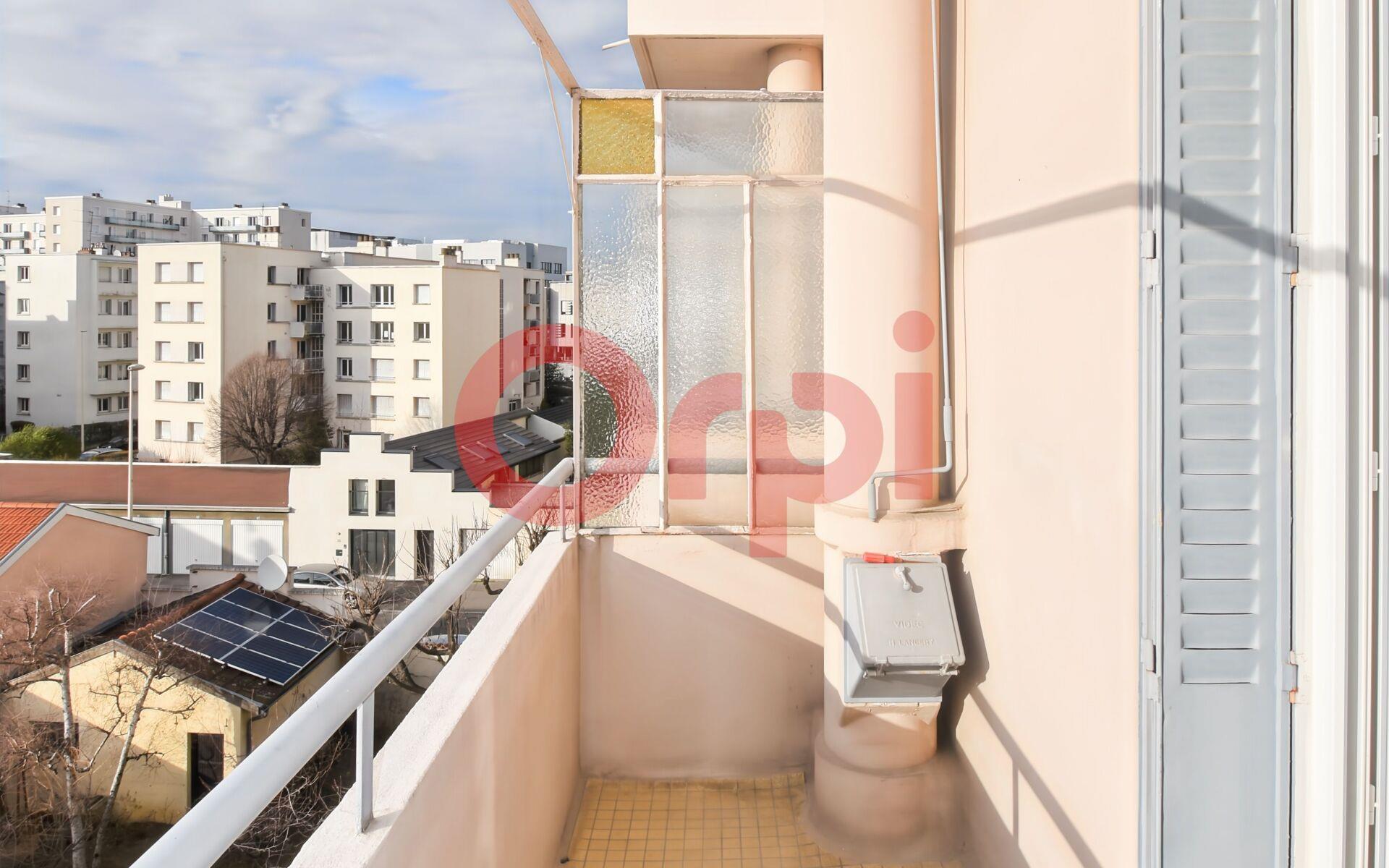 Appartement à louer, 43m², Lyon 8ème