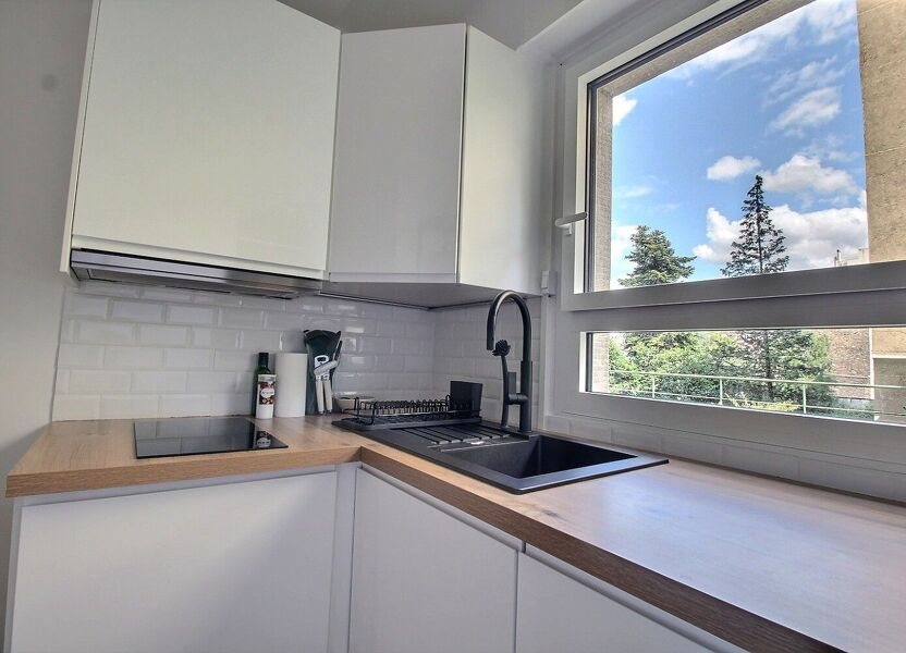 Appartement à louer, 27m², Paris 14ème