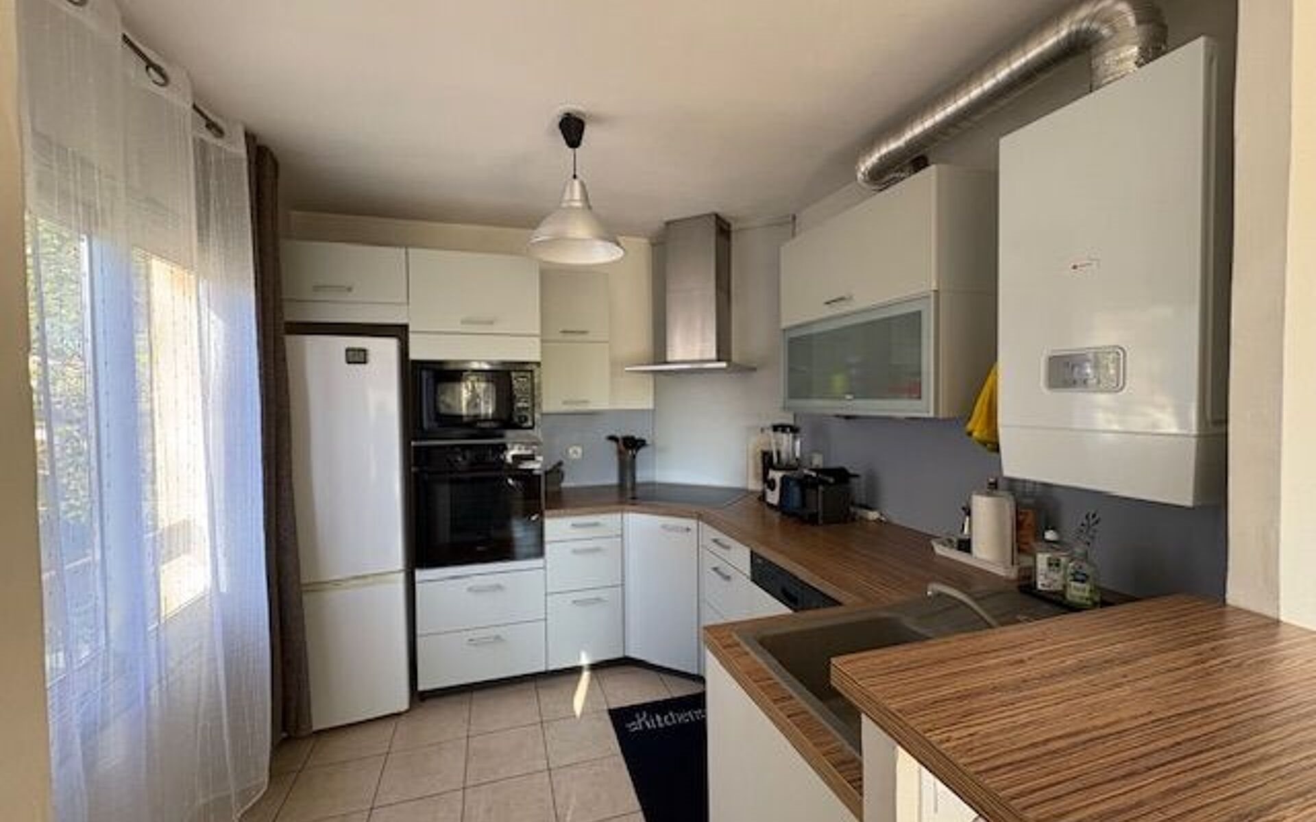 Appartement à louer, 58m², Nîmes