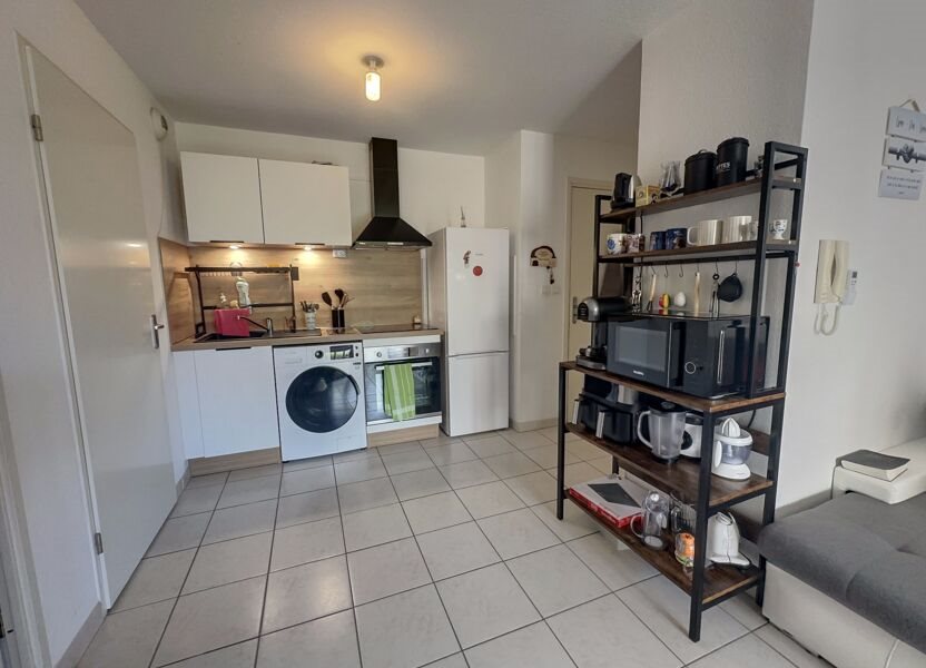 Appartement à louer, 43m², Nîmes