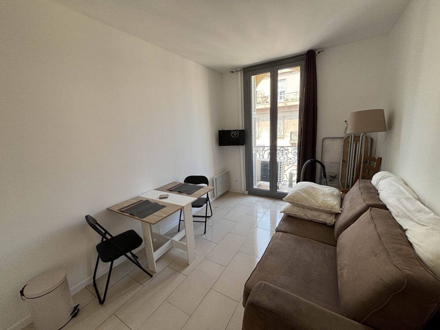 Appartement à louer, 19m², Nice