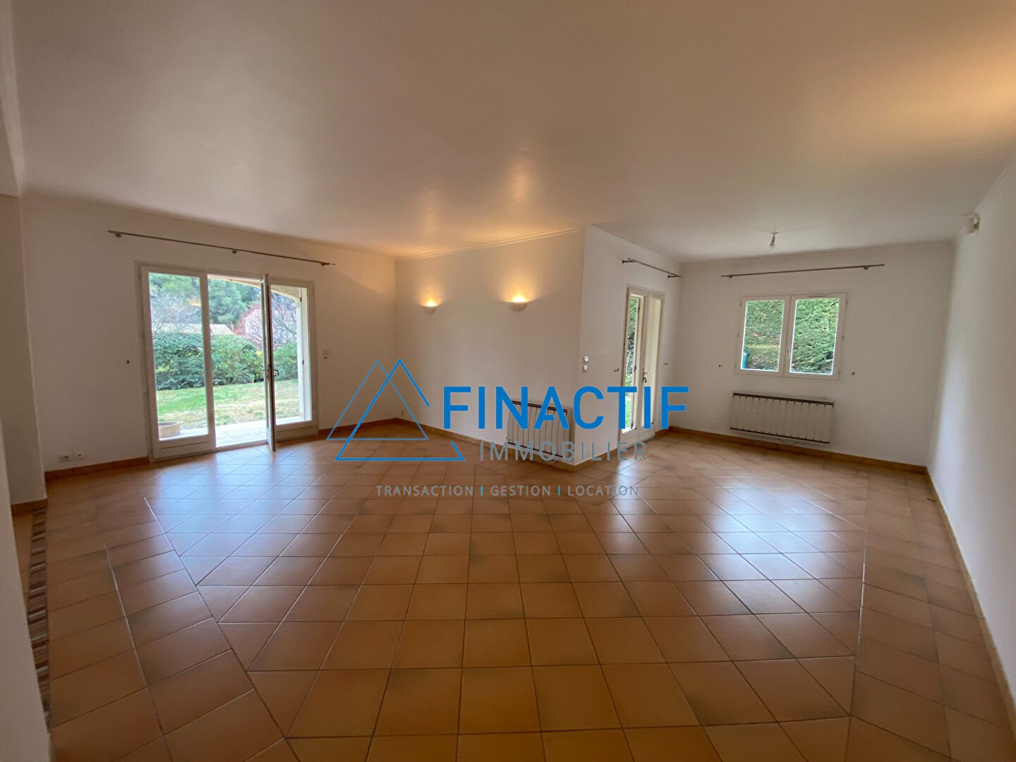 Maison à vendre, 155m², Eguilles