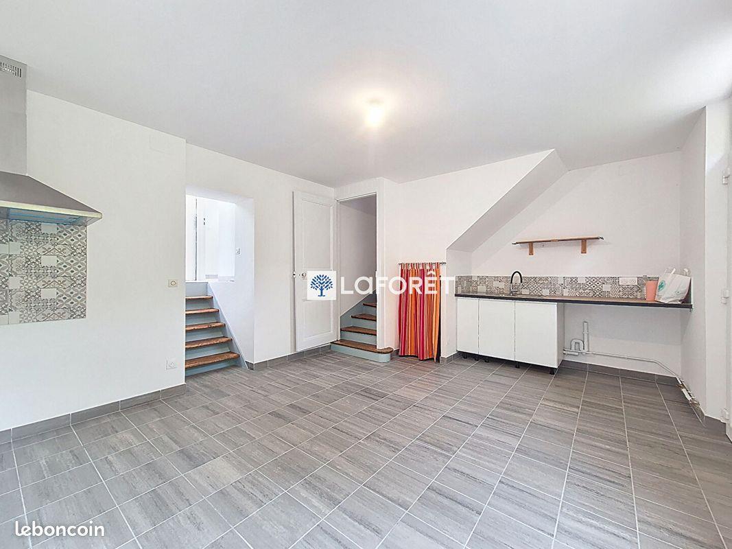 Maison à louer, 62m², Guny