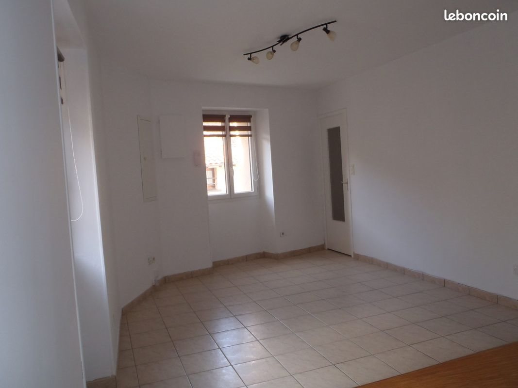 Appartement à louer, 80m², Saint-Marcellin-en-Forez