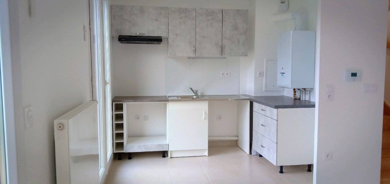 Maison à louer, 81m², Moussy-le-Vieux