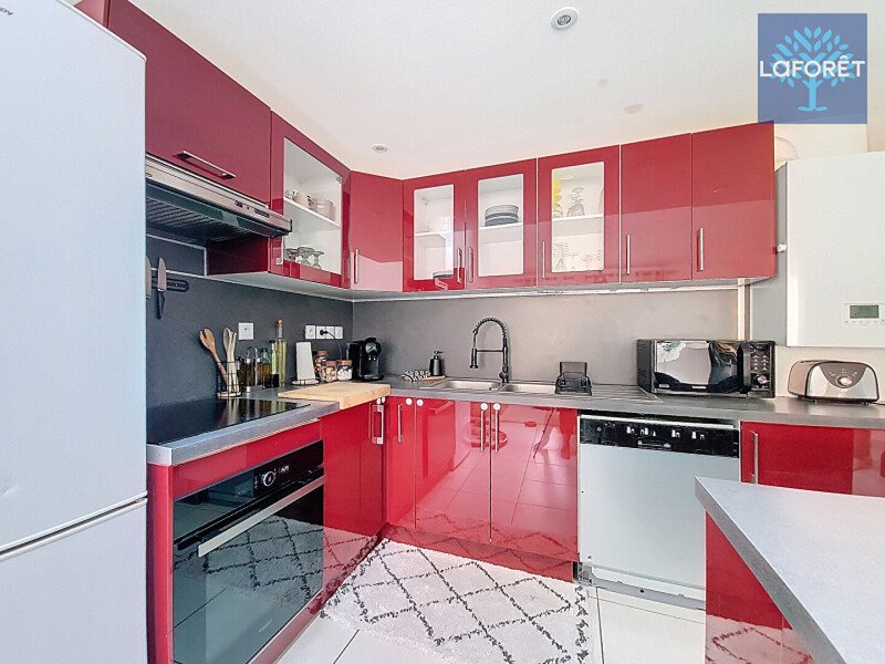 Appartement à louer, 66m², Charly