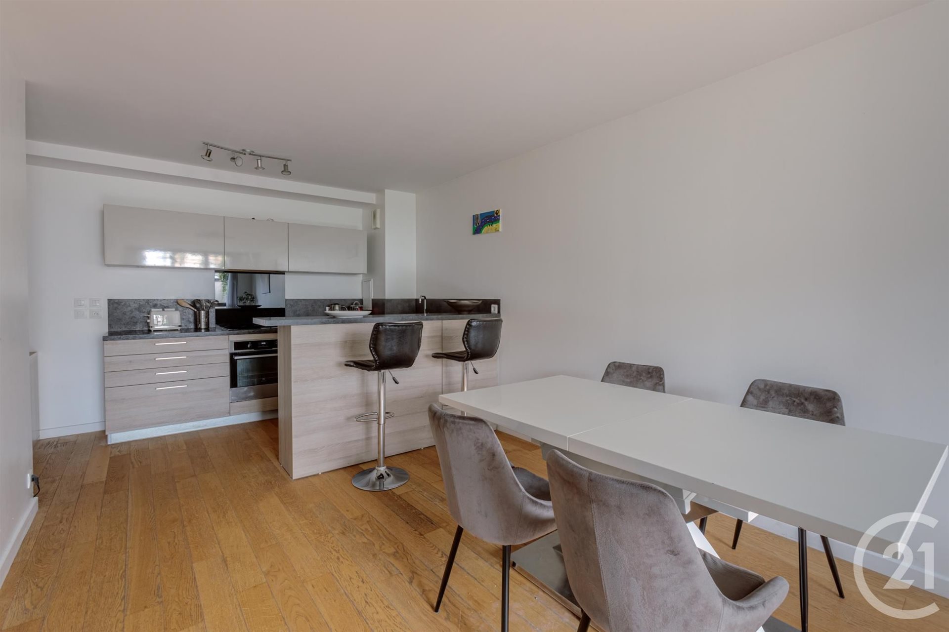 Appartement à vendre, 71m², Paris 11ème