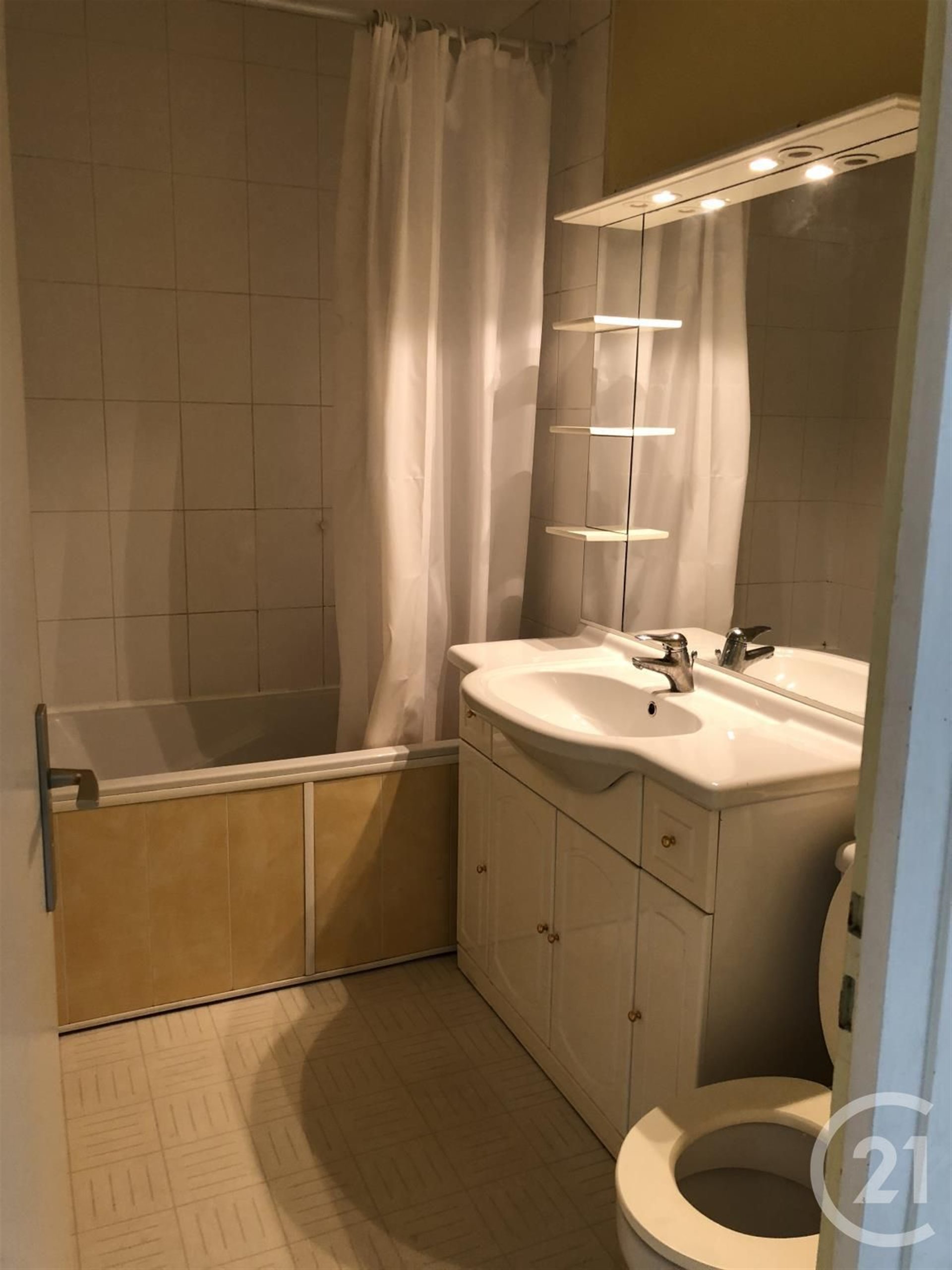 Appartement à louer, 27m², Paris 11ème