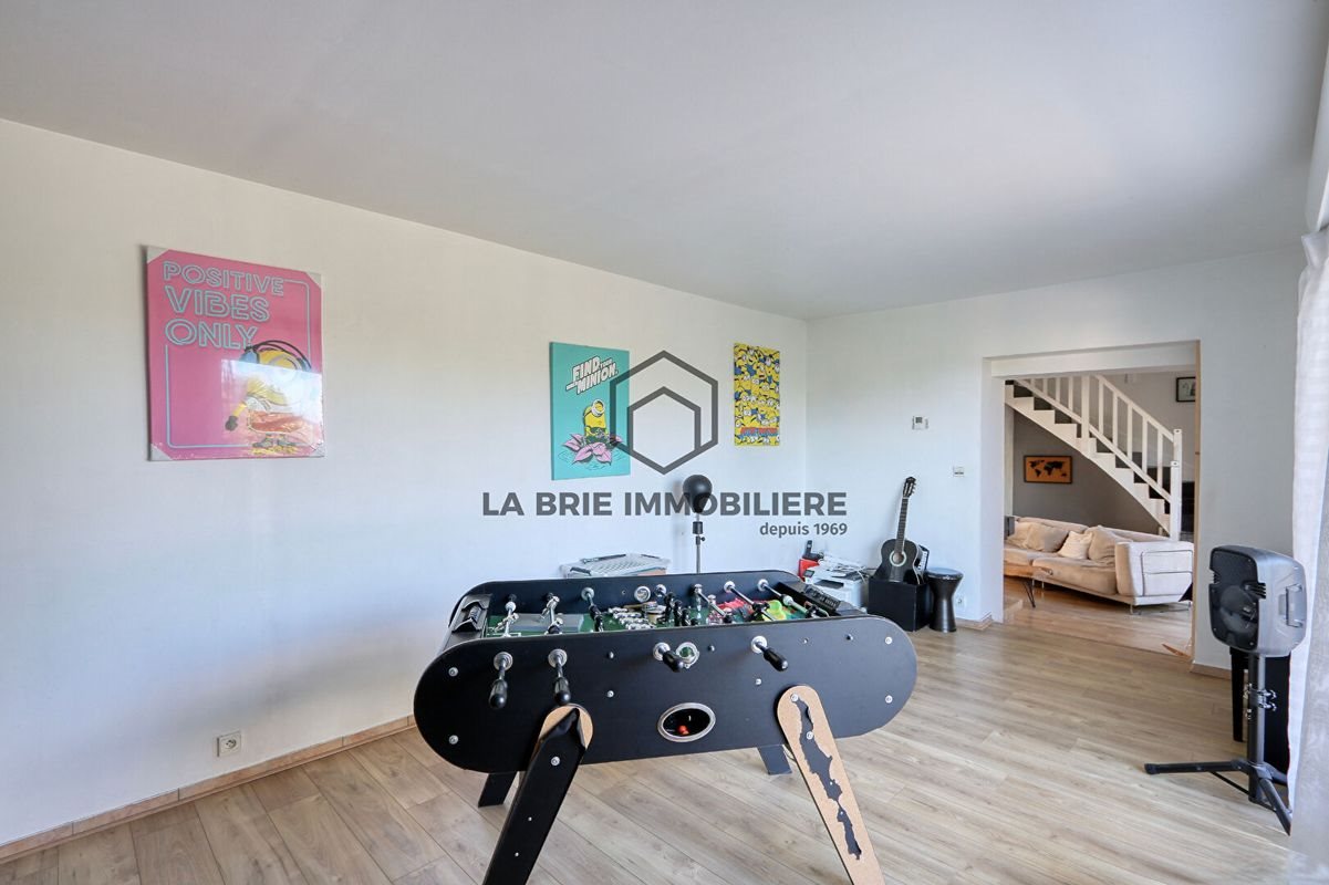 Maison à louer, 156m², Santeny