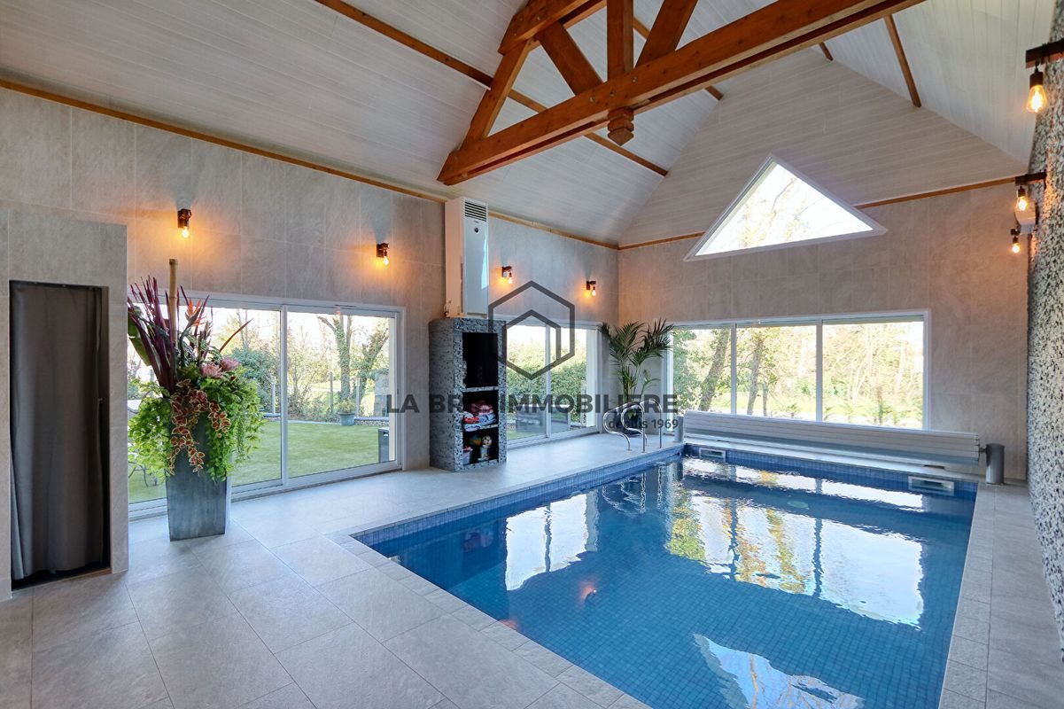 Maison à vendre, 313m², Villecresnes