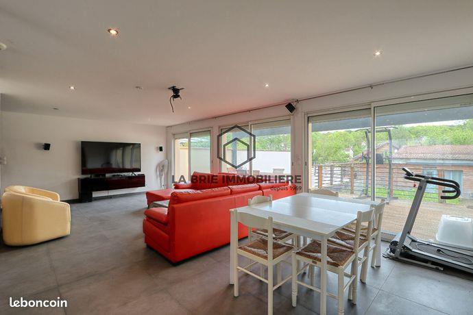 Maison à louer, 156m², Quincy-sous-Sénart