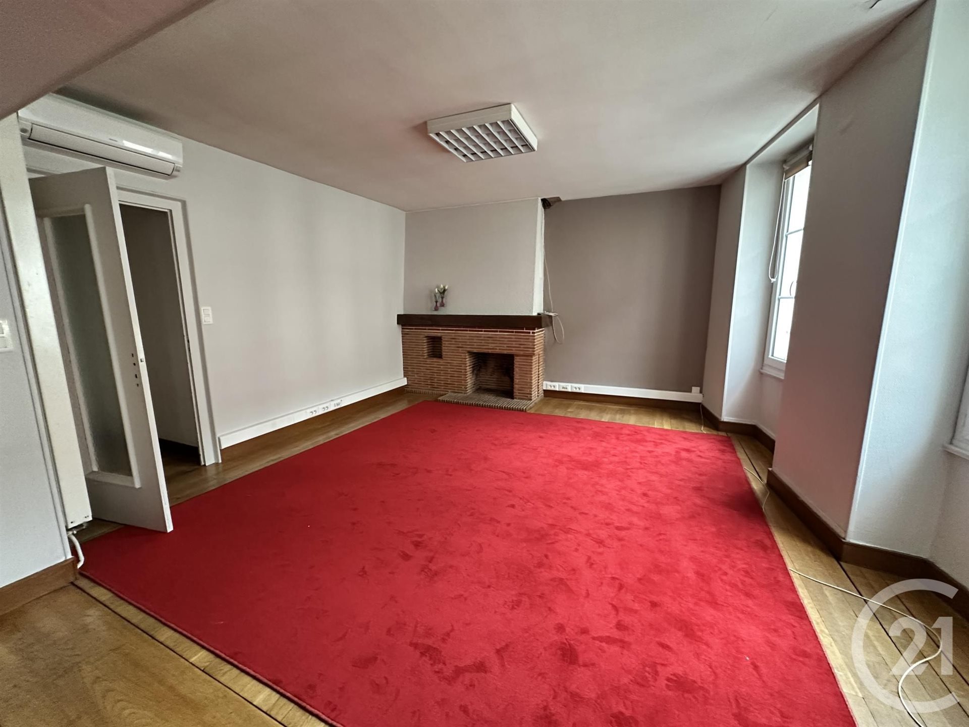 Appartement à vendre, 211m², Châteauroux
