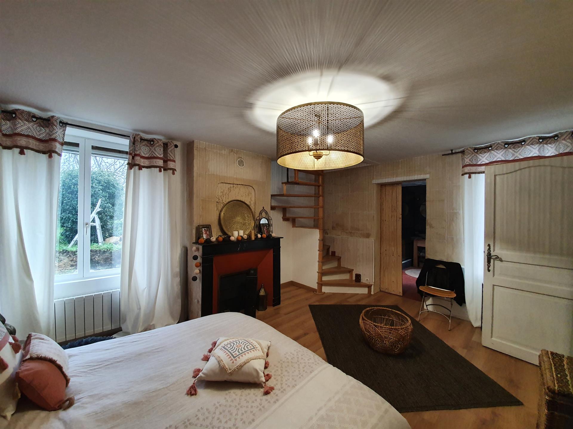 Old House Renovated Near Axis N2 35 Min Roissy Cdg