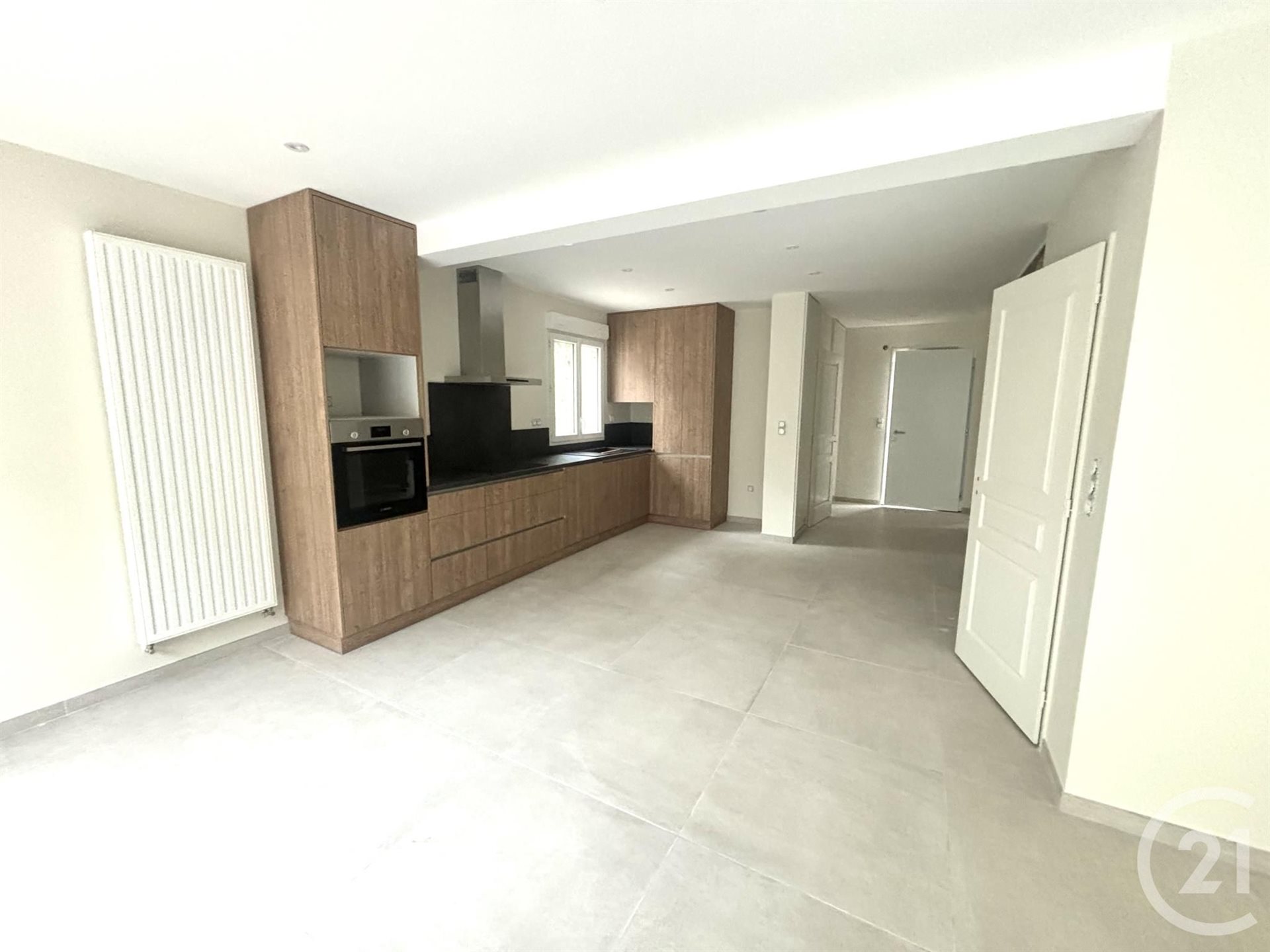Maison à louer, 138m², Châteauneuf-sur-Loire