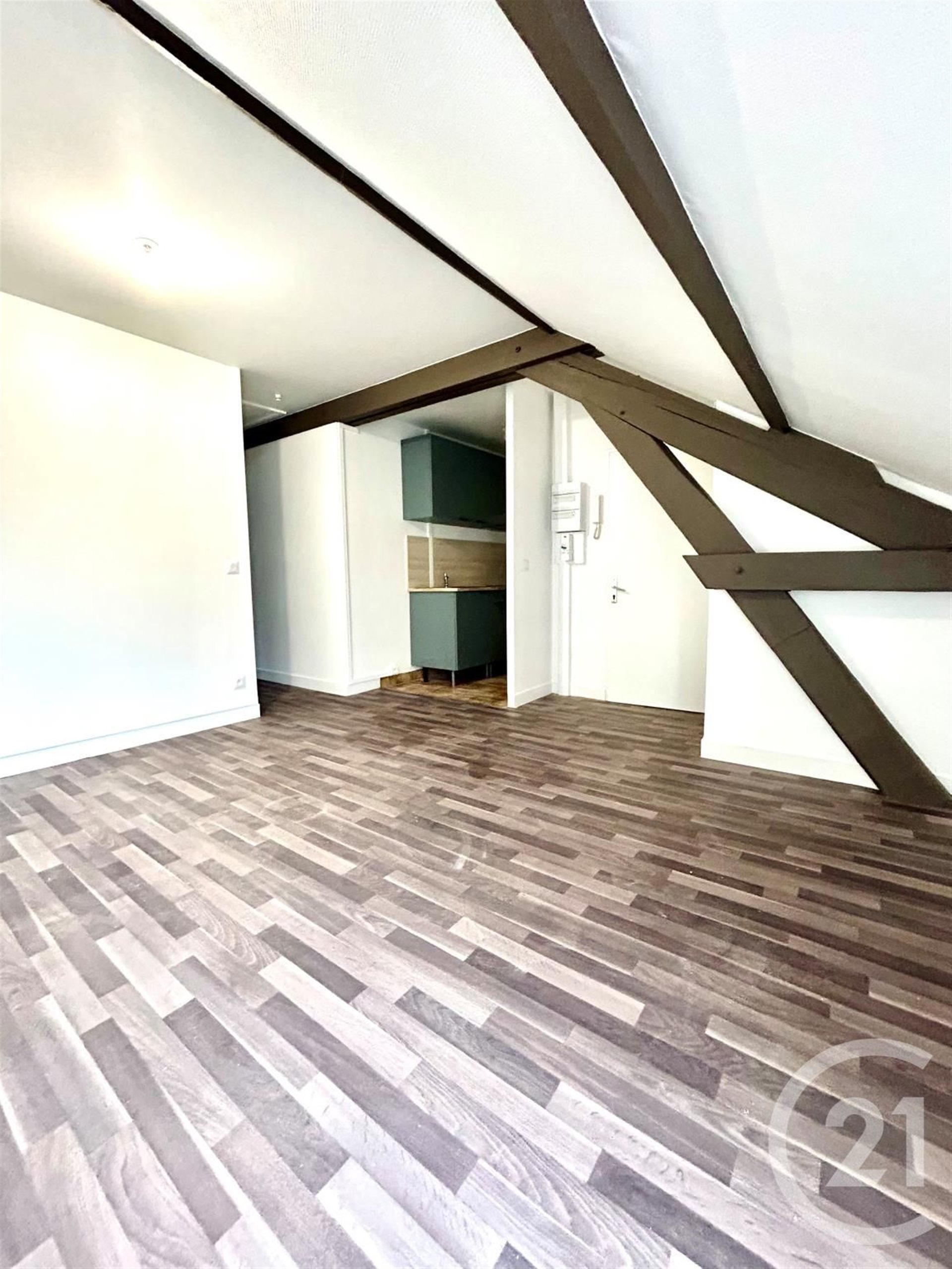 Appartement à louer, 26m², Châteauneuf-sur-Loire