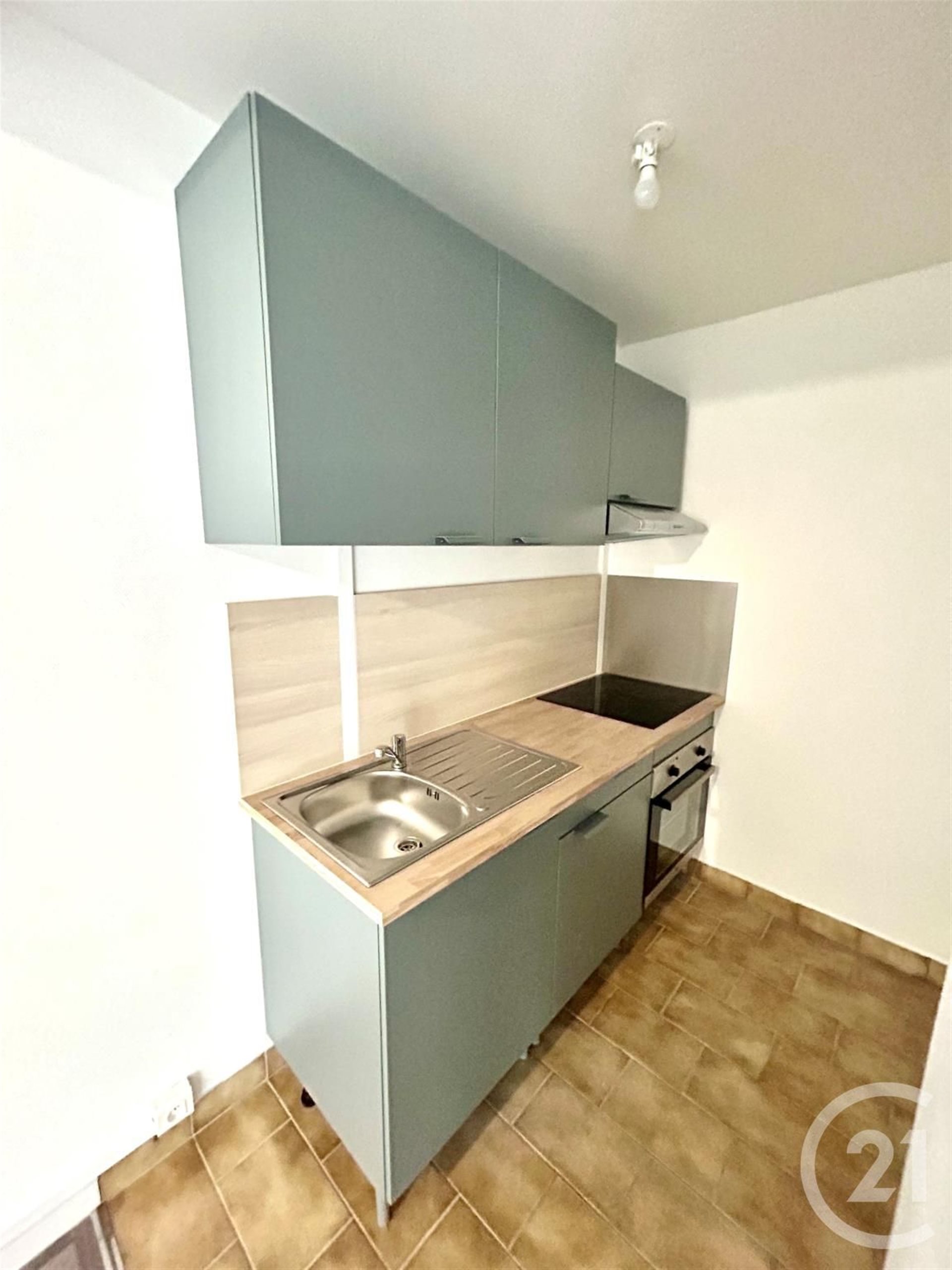 Appartement à louer, 26m², Châteauneuf-sur-Loire
