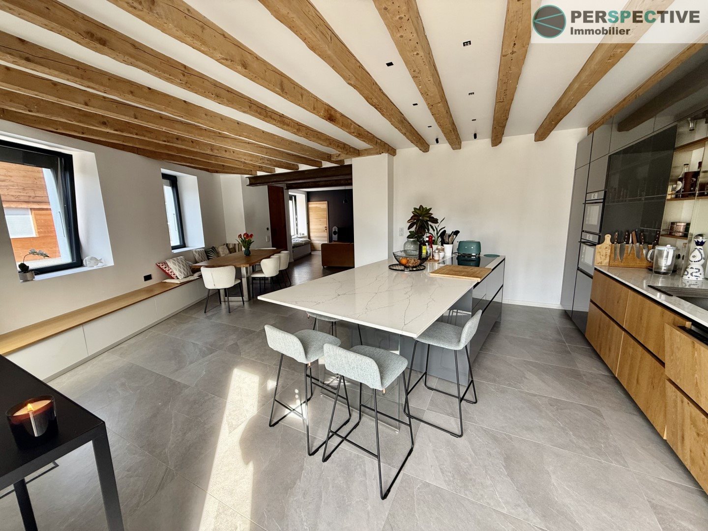 Maison à vendre, 149m², Saint-Genis-Pouilly