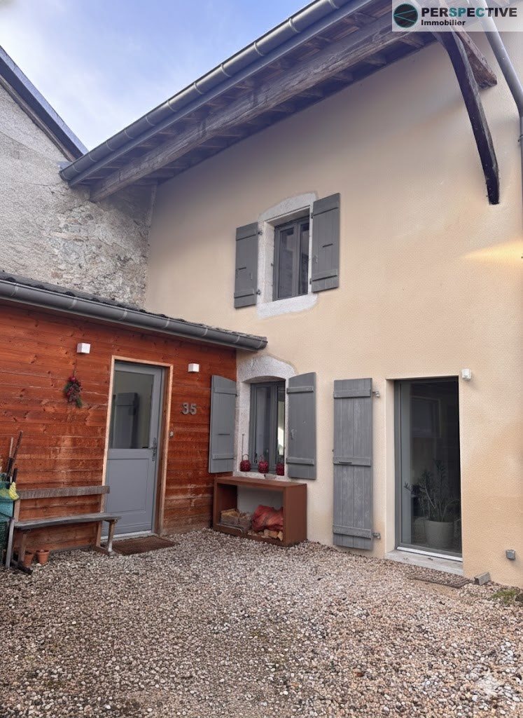 Maison à vendre, 155m², Saint-Genis-Pouilly
