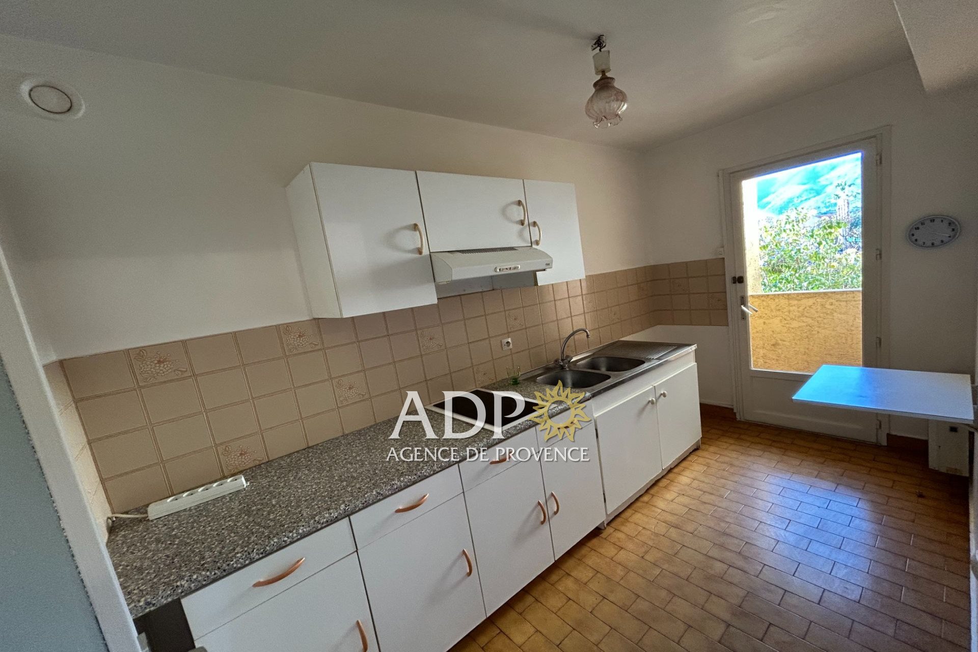 Appartement à louer, 51m², Pégomas