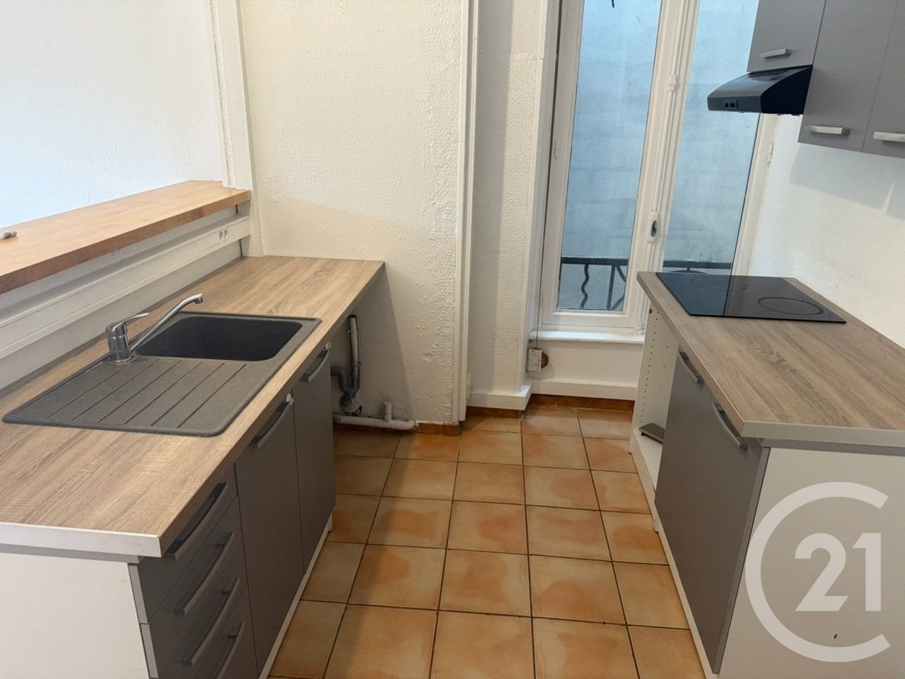 Appartement à louer, 66m², Satillieu