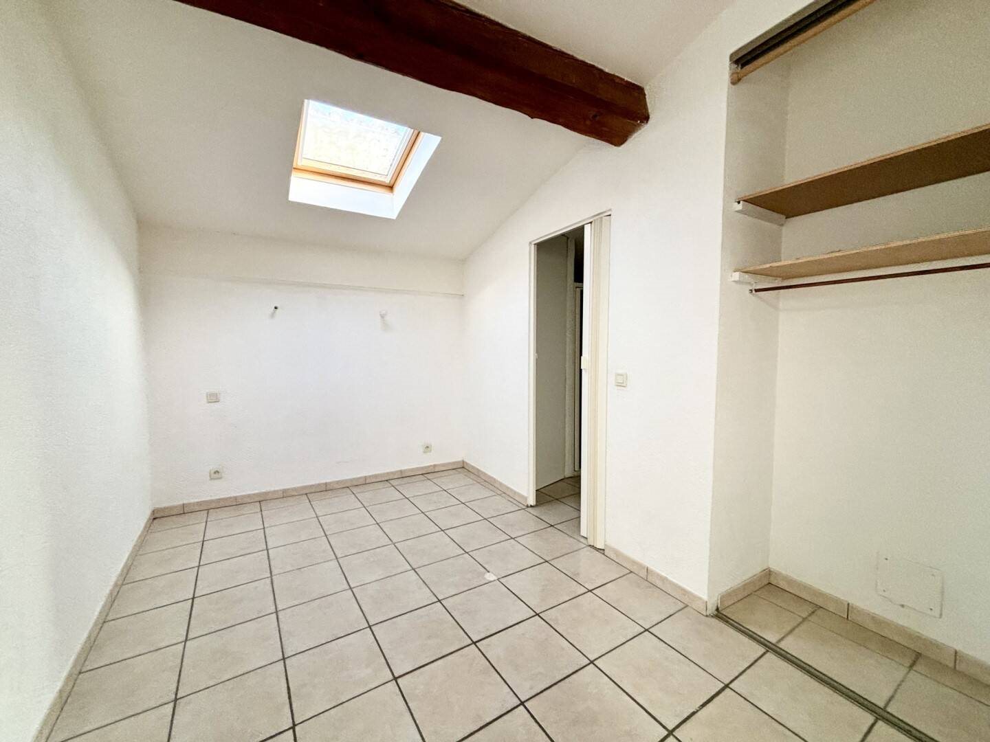 Appartement à louer, 42m², Pexiora