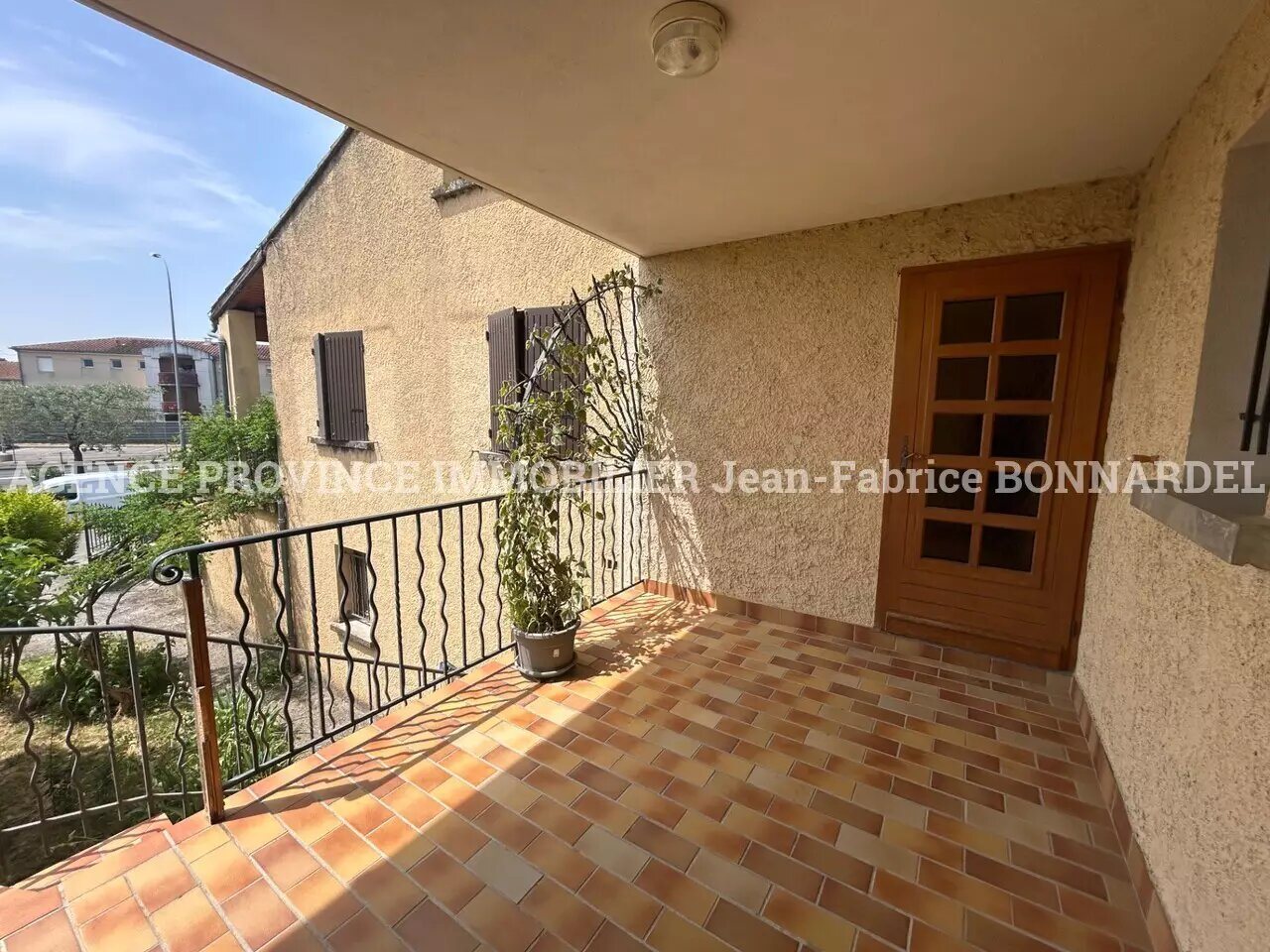Maison à louer, 79m², Valréas