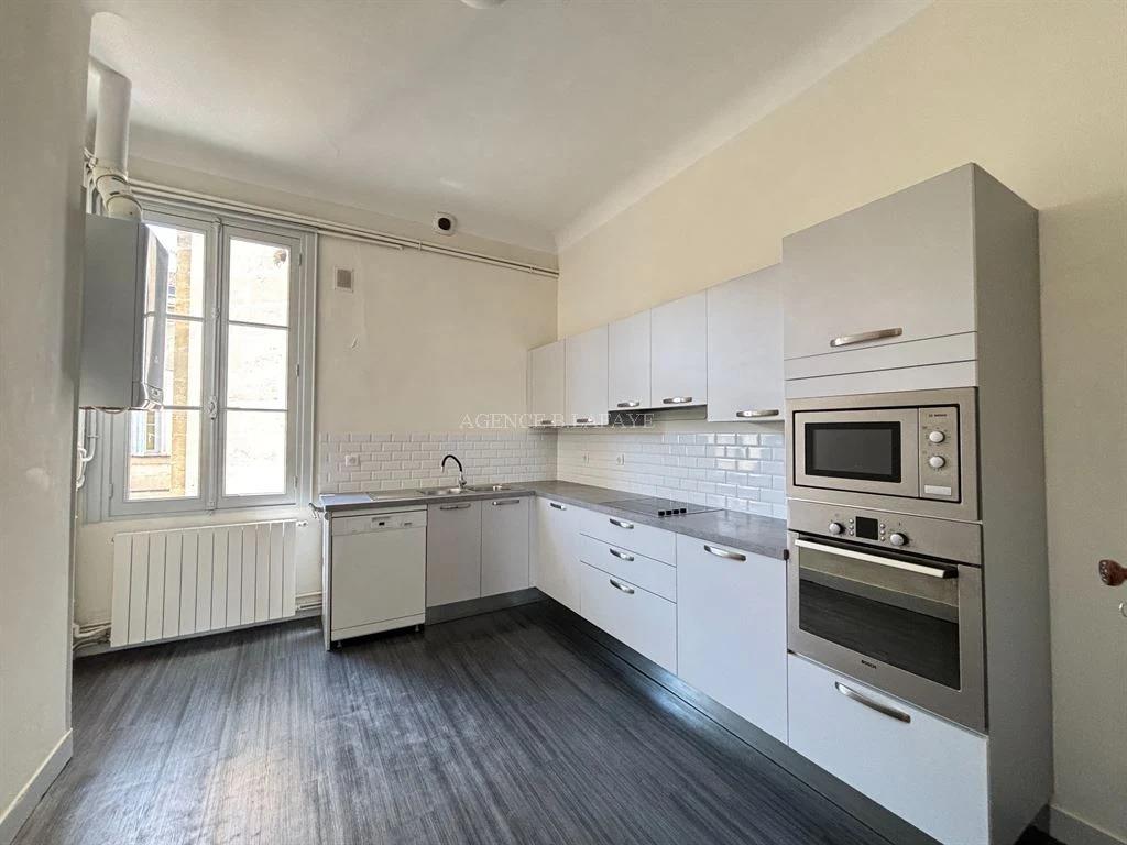 Appartement à louer, 118m², Bordeaux