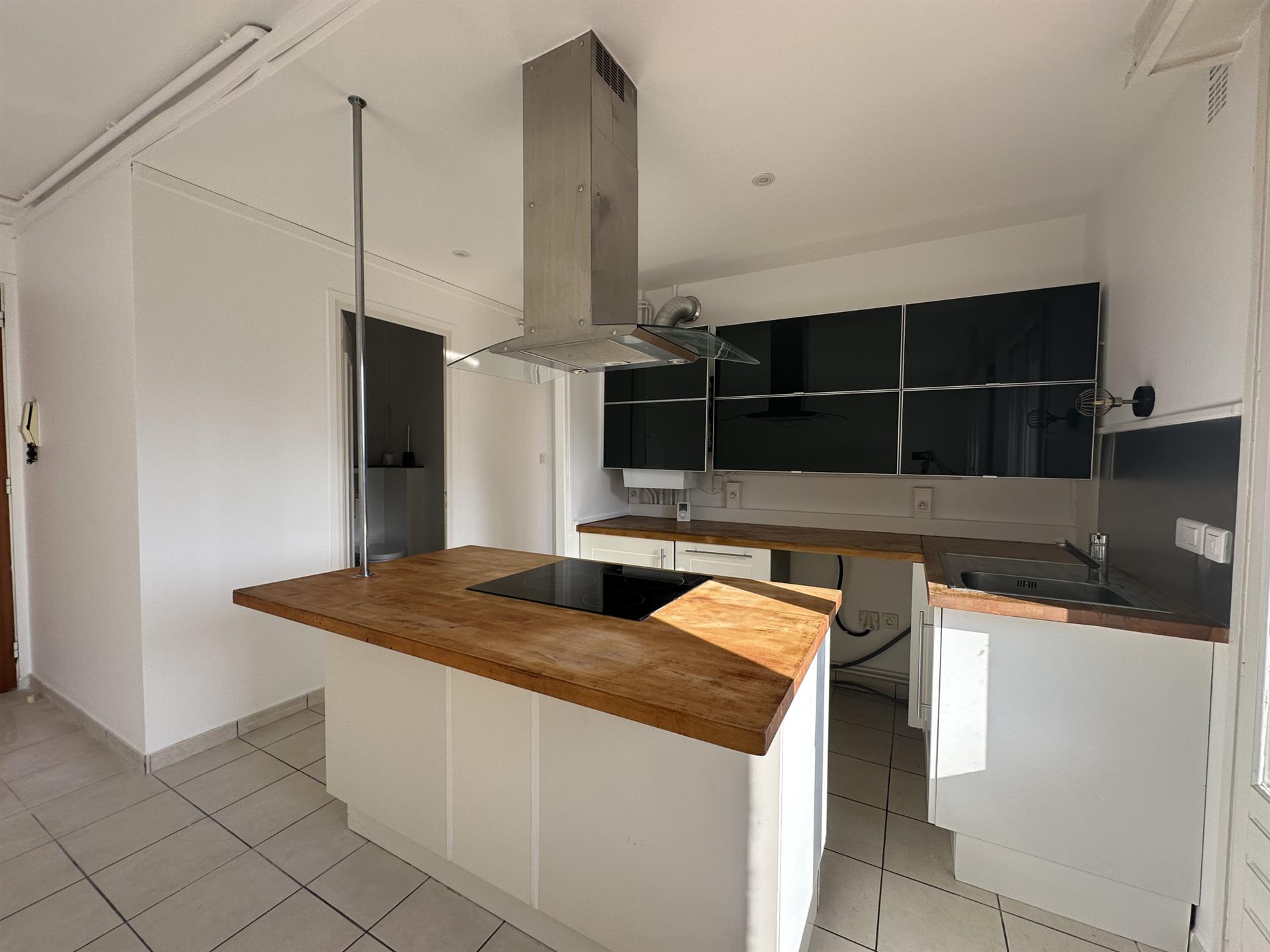 Maison à louer, 47m², Meylan