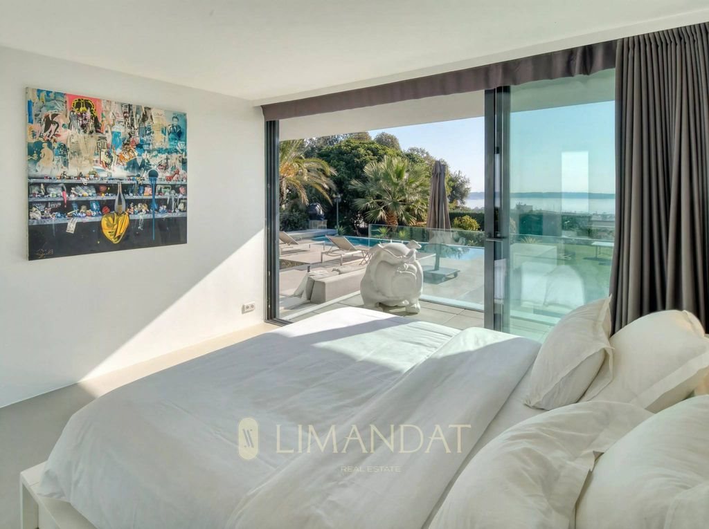 Maison à louer, 199m², Vallauris