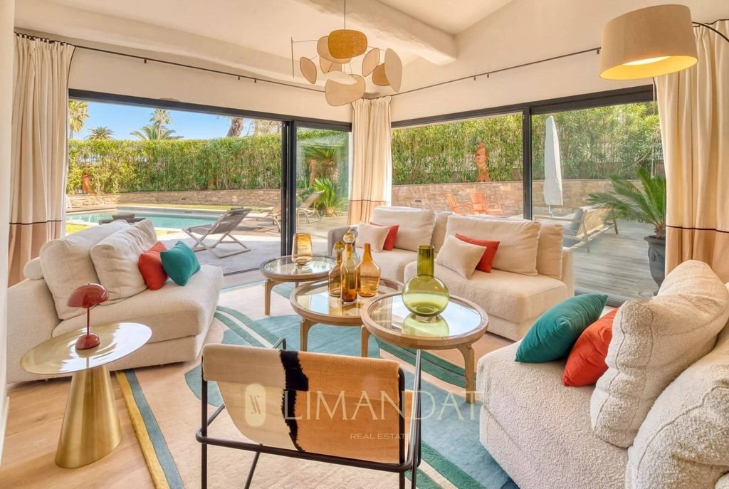 Maison à louer, 281m², Saint-Jean-Cap-Ferrat