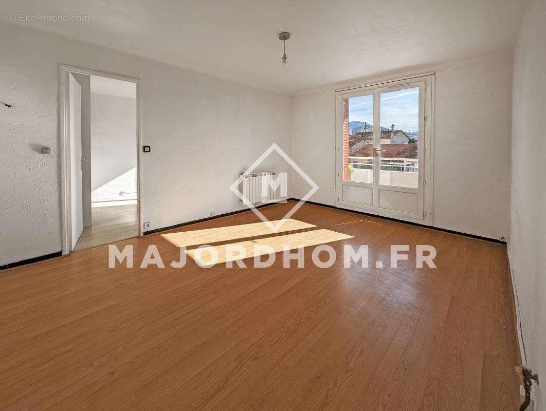 Appartement à vendre, 60m², Marseille 9ème