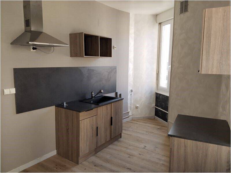 Appartement à louer, 52m², Saint-Ambroix