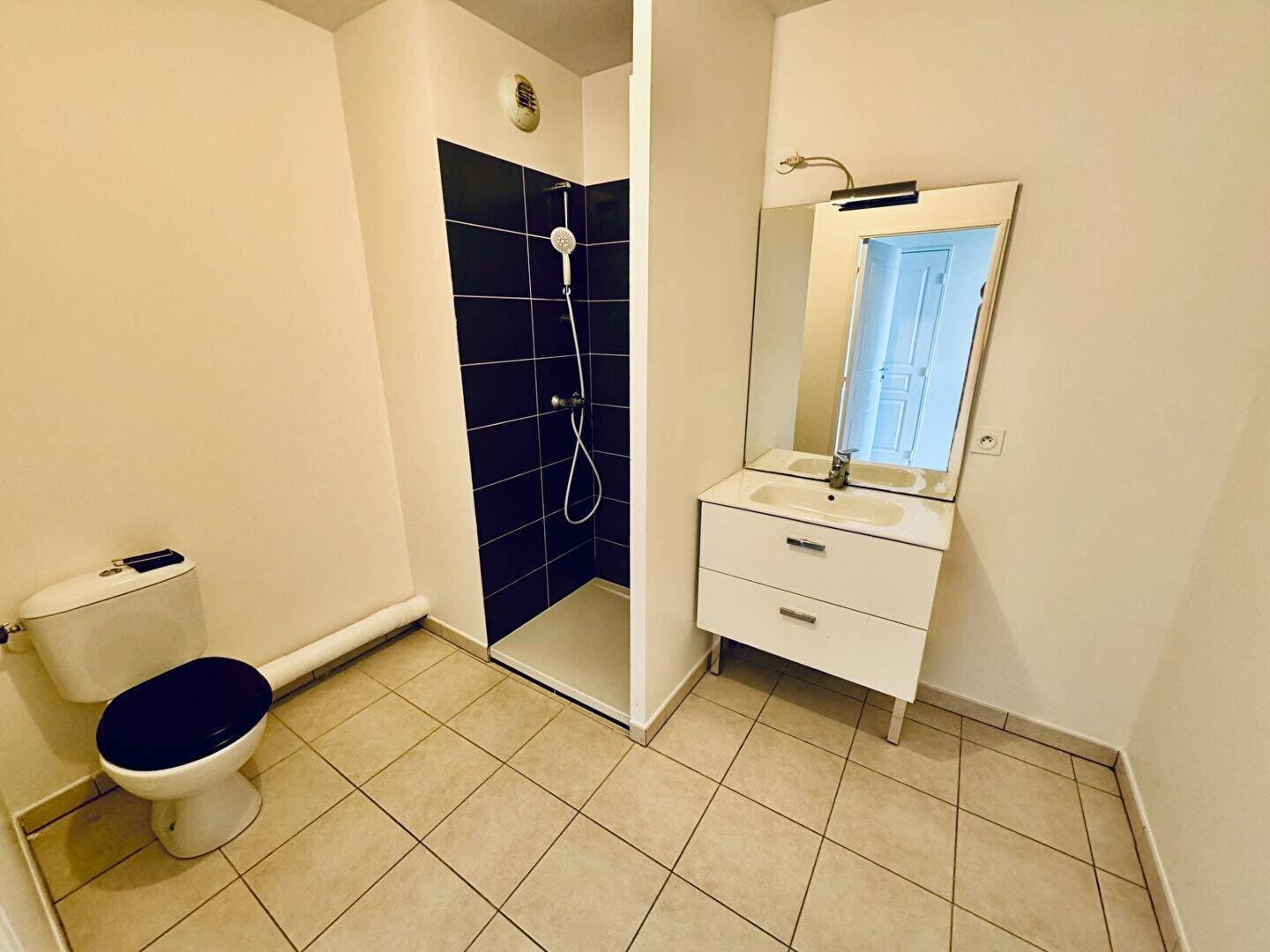 Appartement à vendre, 42m², L'Isle-d'Abeau