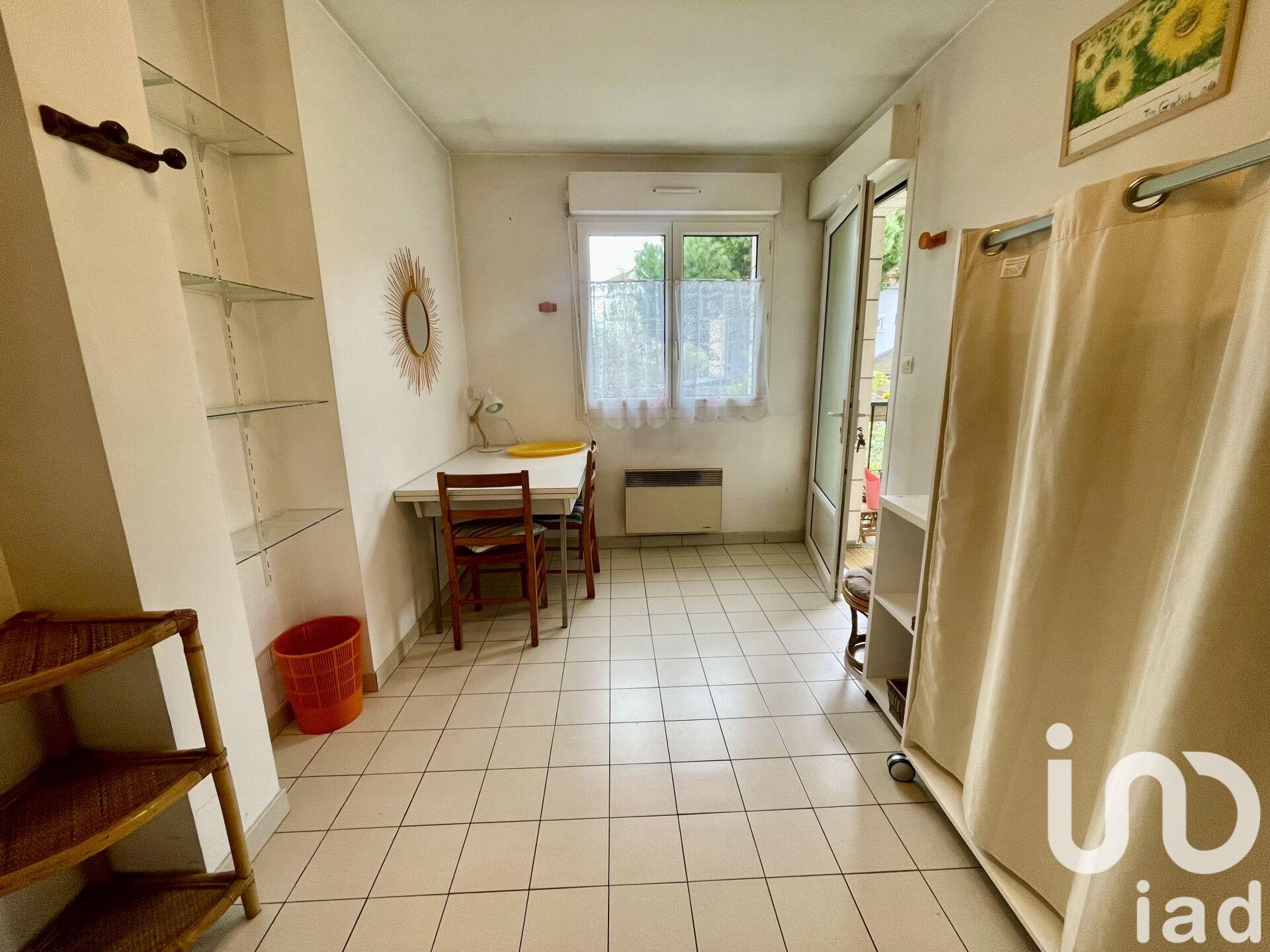 Appartement à louer, 15m², Tours