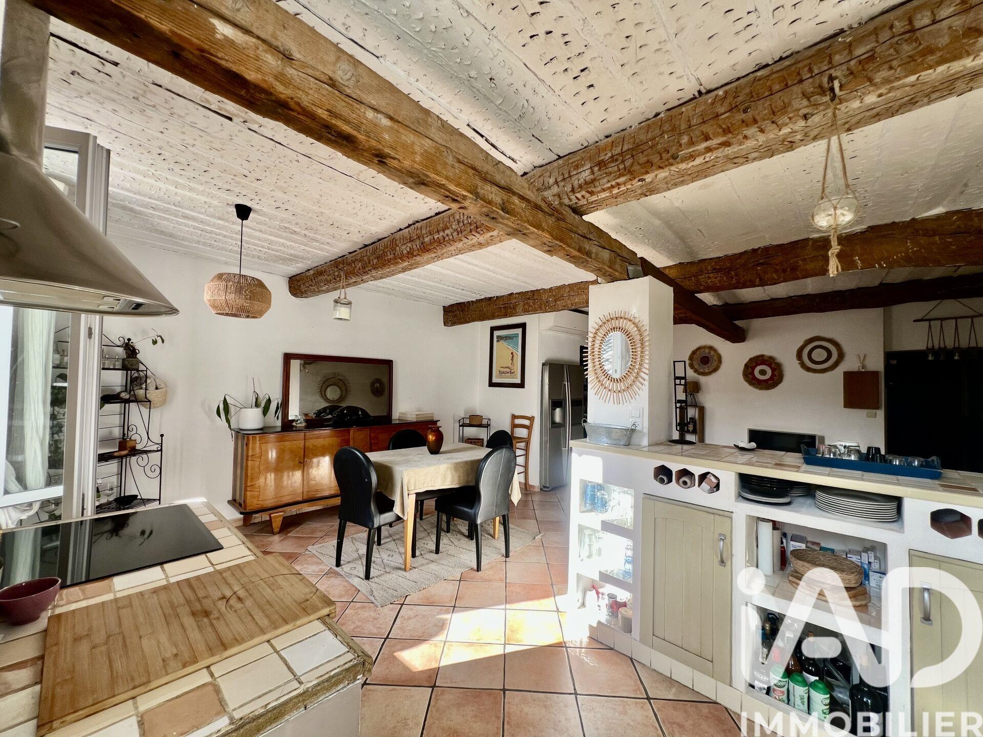 Appartement à vendre, 82m², Solliès-Toucas