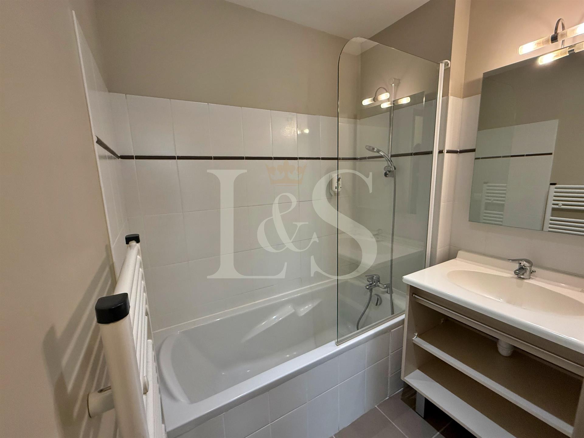 Appartement à vendre, 35m², Malaucène